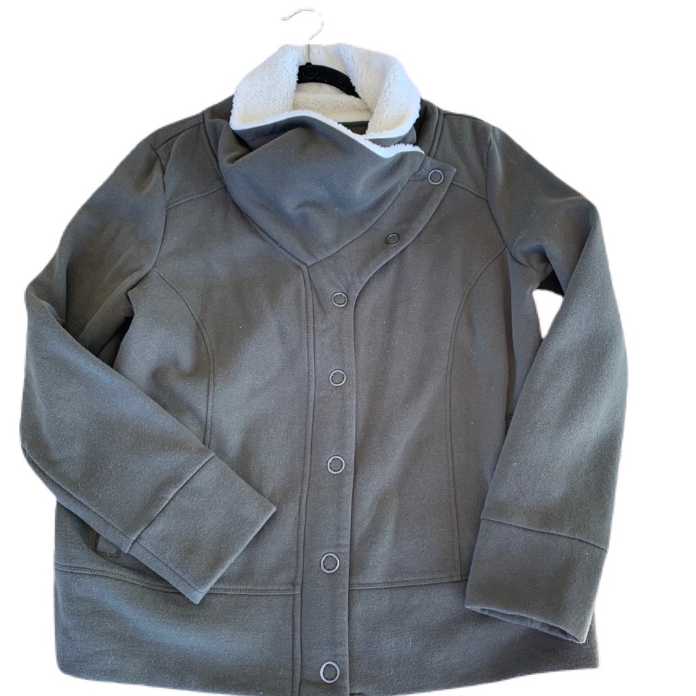 Market & Spruce Jacket